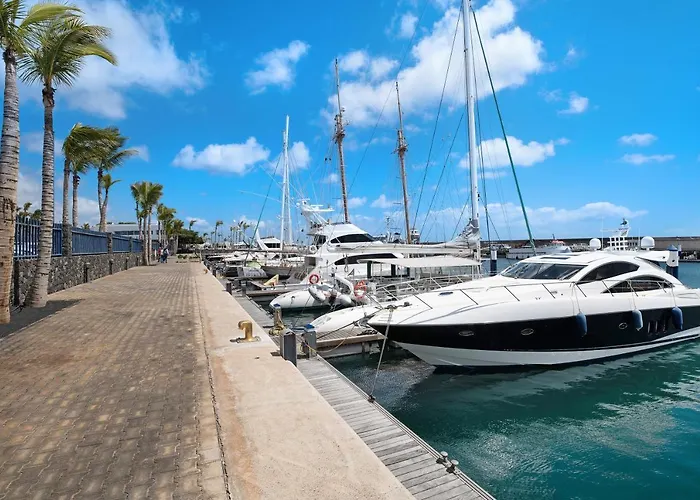 Malvasia 22 * بْوُرتو كاليرو